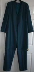 Jacques Vert Trouser Suit, size 16.
